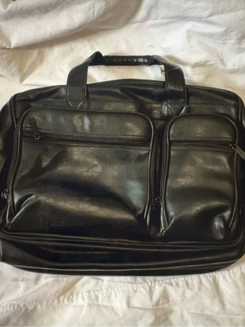 Heritage Black Leather Briefcase with Dual Front Zip Pockets
